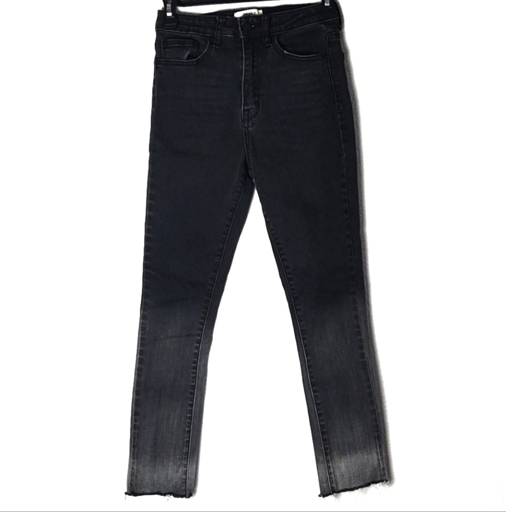 Forever 21 Los Angeles size 24 dark wash jeans